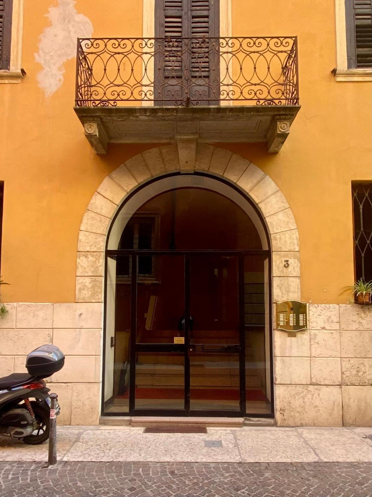 Casa Arnaldo Hotel Verona Exterior photo